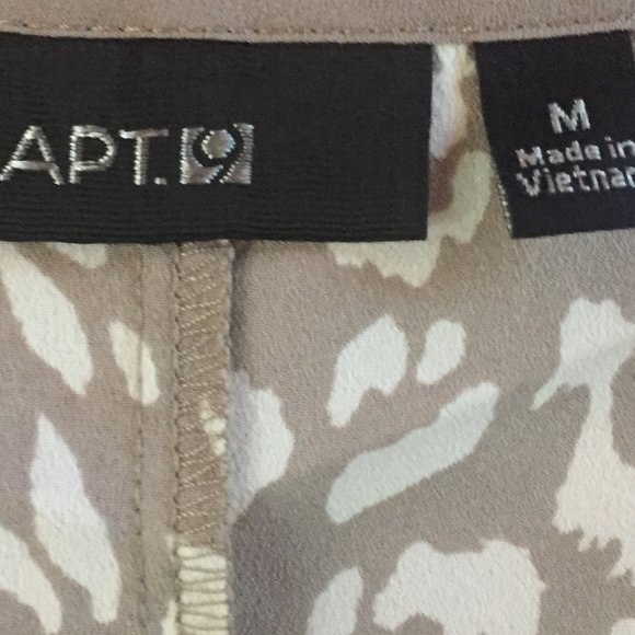 Shirt - Picture 4 of 5